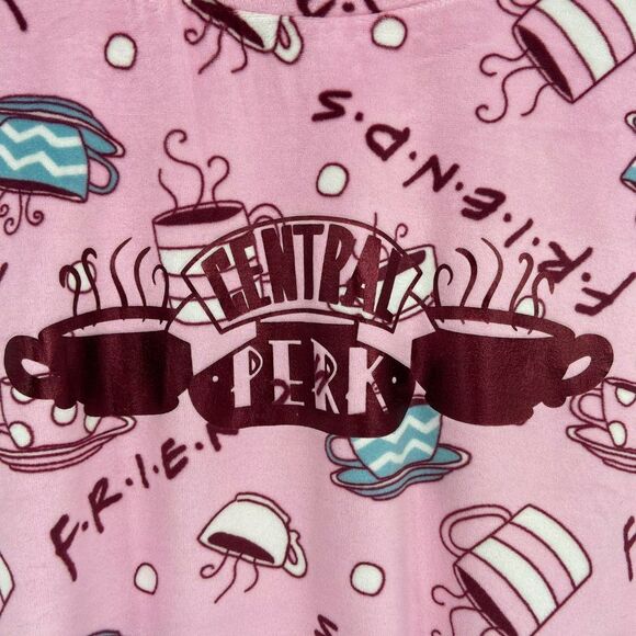Friends Central Perk Sleepwear Long sleeve Fleece Pajama Top Pink XL NWT - Picture 3 of 8